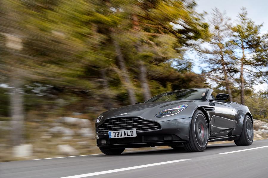  Aston Martin DB11 V8 Volante 2018 года  (WW) (фото 47 из 54)